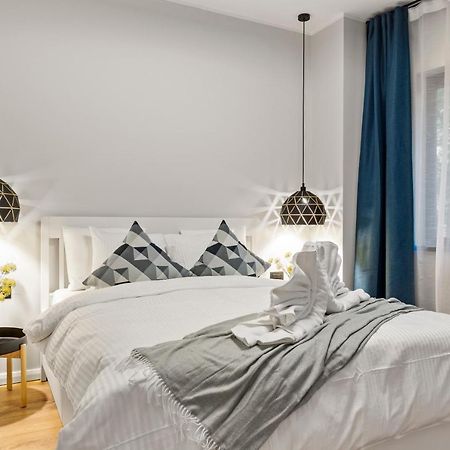 Tova Pearl Ultracentral - Romana Square Subway Apartment Bucharest Luaran gambar