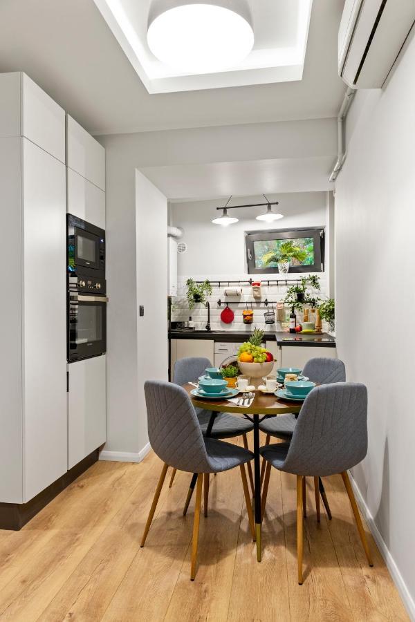 Tova Pearl Ultracentral - Romana Square Subway Apartment Bucharest Luaran gambar