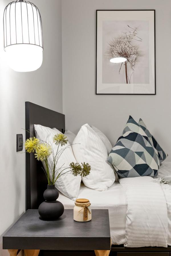 Tova Pearl Ultracentral - Romana Square Subway Apartment Bucharest Luaran gambar